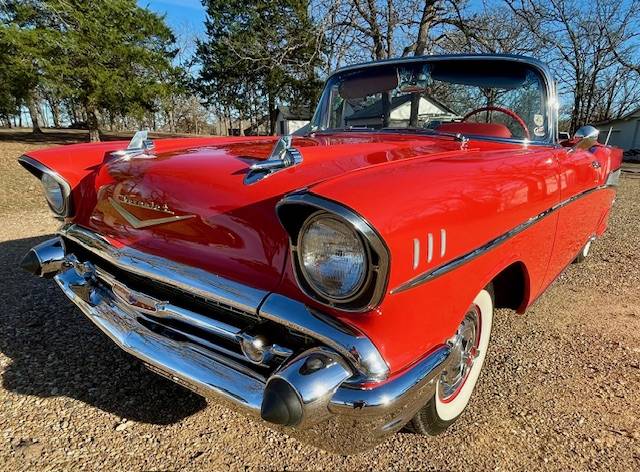 Chevrolet-Belair-1957-red-17862-4