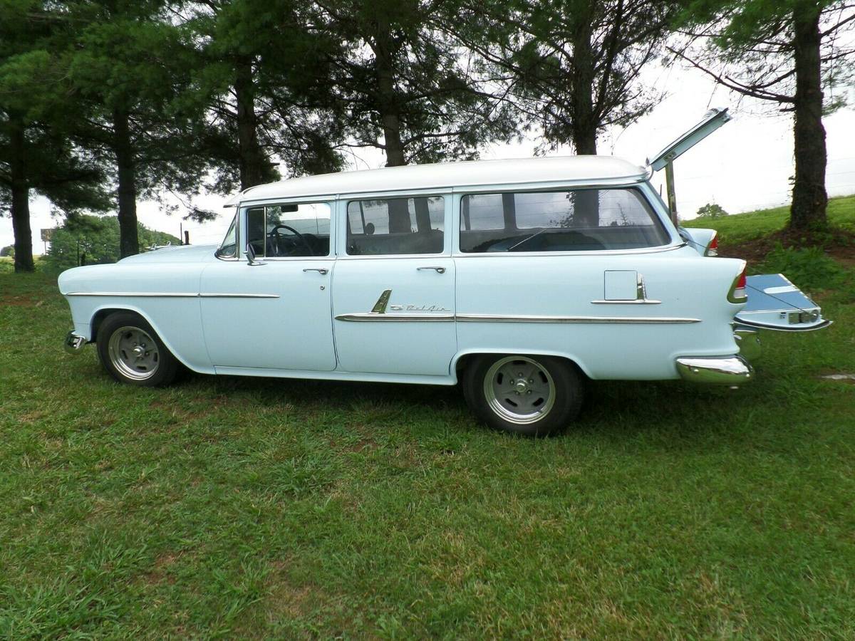 Chevrolet-Belair-wagon-1955-blue-120701-11