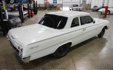 Chevrolet-Biscayne-1962-White-Tan-1608-6