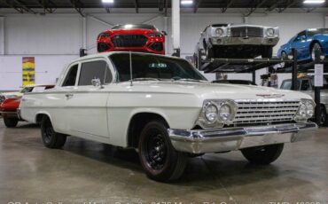 Chevrolet-Biscayne-1962-White-Tan-1608-9