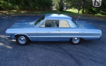 Chevrolet-Biscayne-Berline-1964-Blue-BEIGE-92829-3