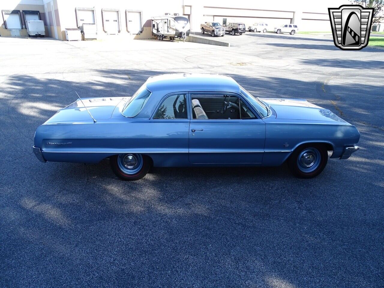 Chevrolet-Biscayne-Berline-1964-Blue-BEIGE-92829-8