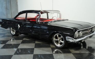 Chevrolet-Biscayne-Coupe-1960-Black-Red-145441-13