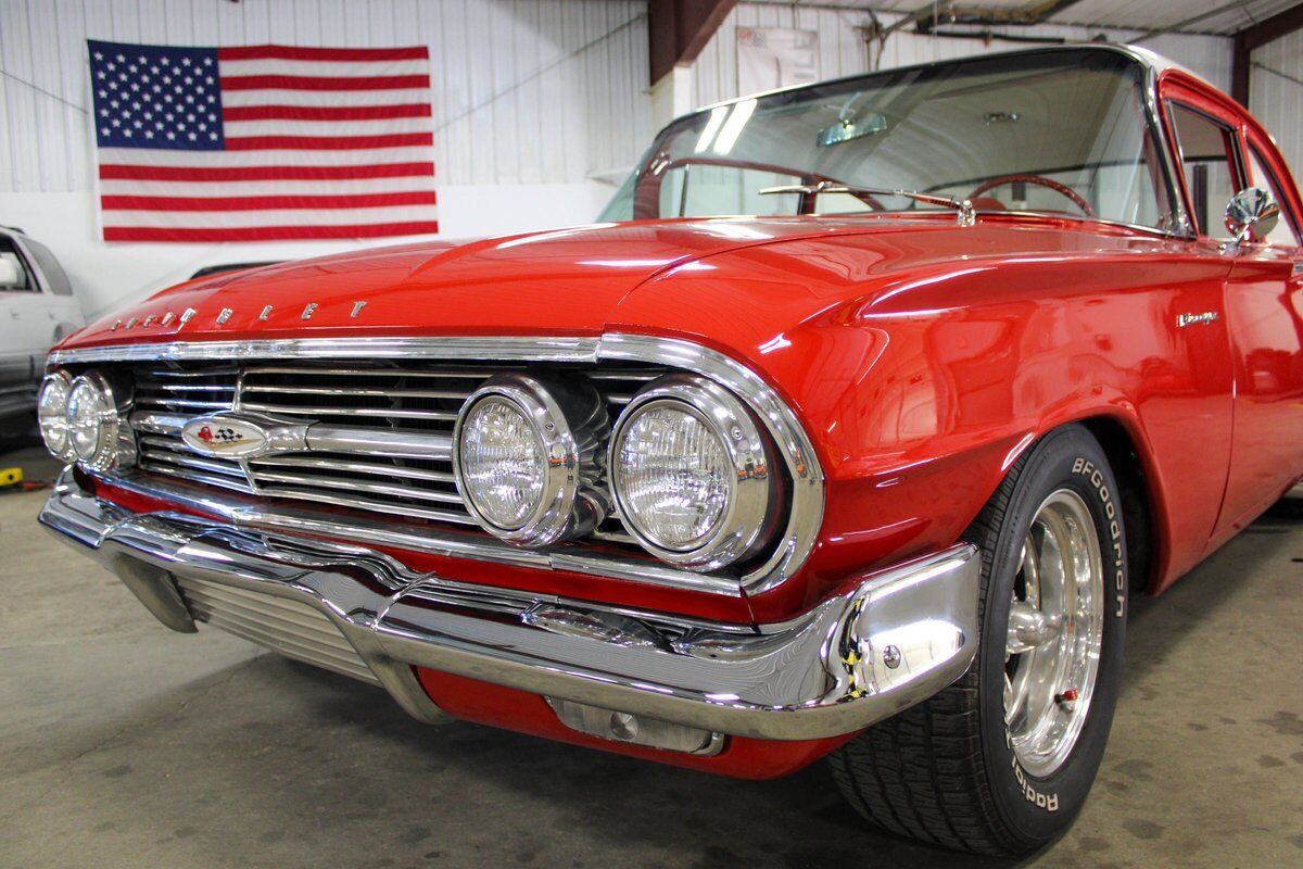 Chevrolet-Biscayne-Coupe-1960-Red-Red-17700-8