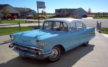 Chevrolet-Blair-210-1957-90123