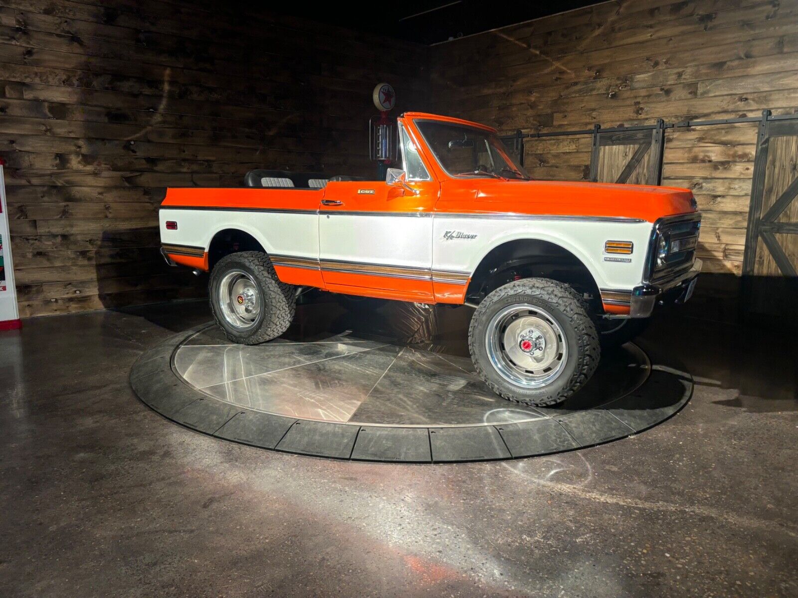 Chevrolet-Blazer-1970-Orange-Black-129-12