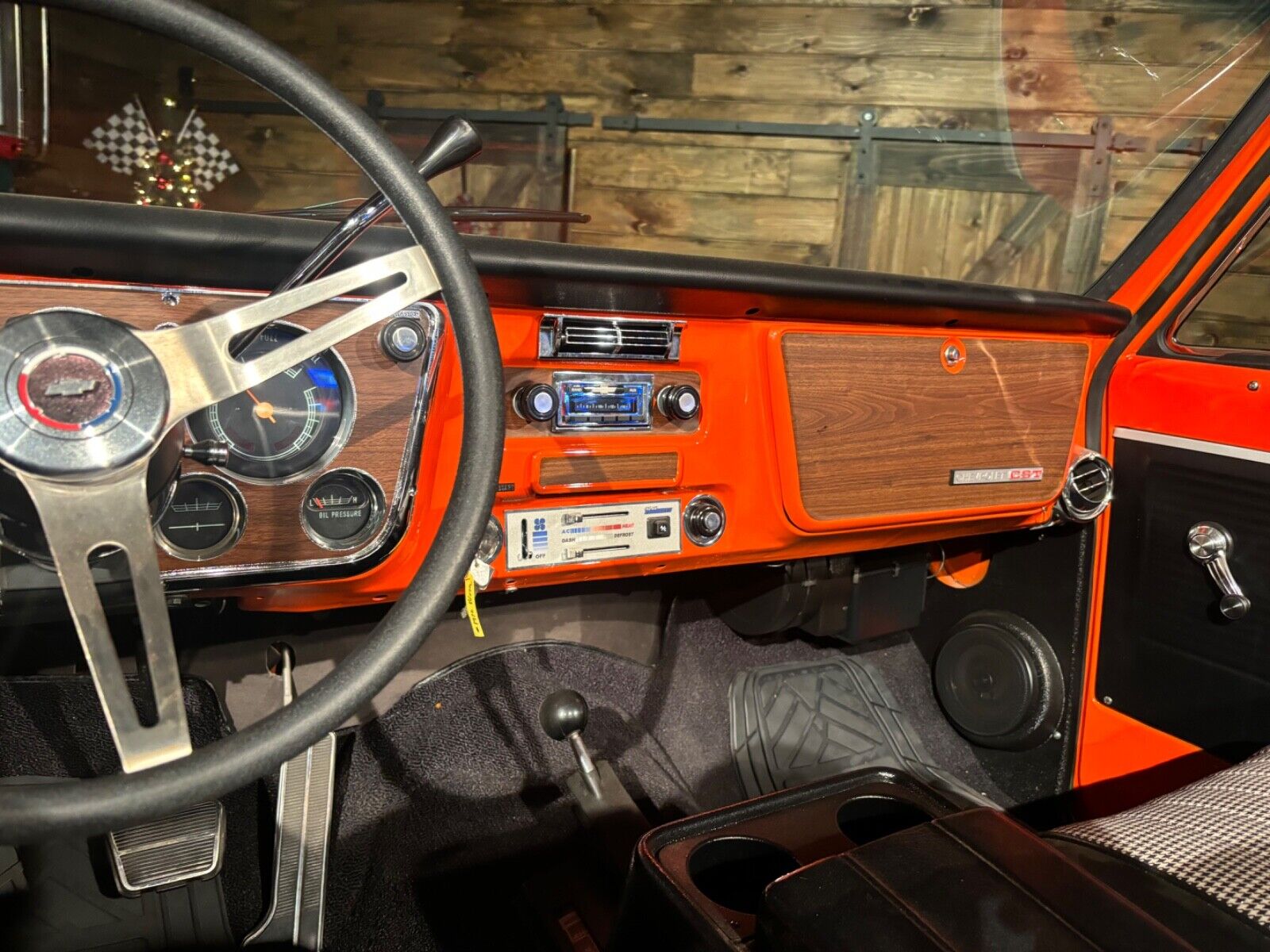 Chevrolet-Blazer-1970-Orange-Black-129-19