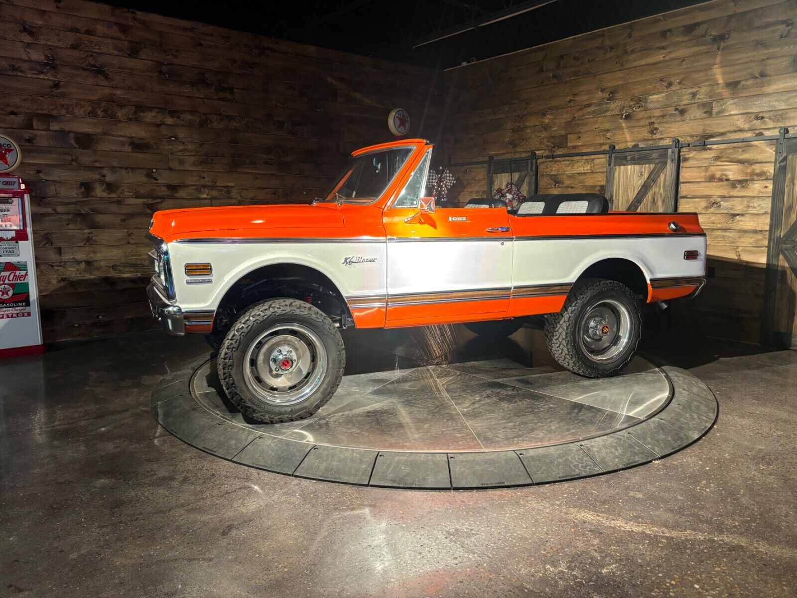 Chevrolet-Blazer-1970-Orange-Black-129-2