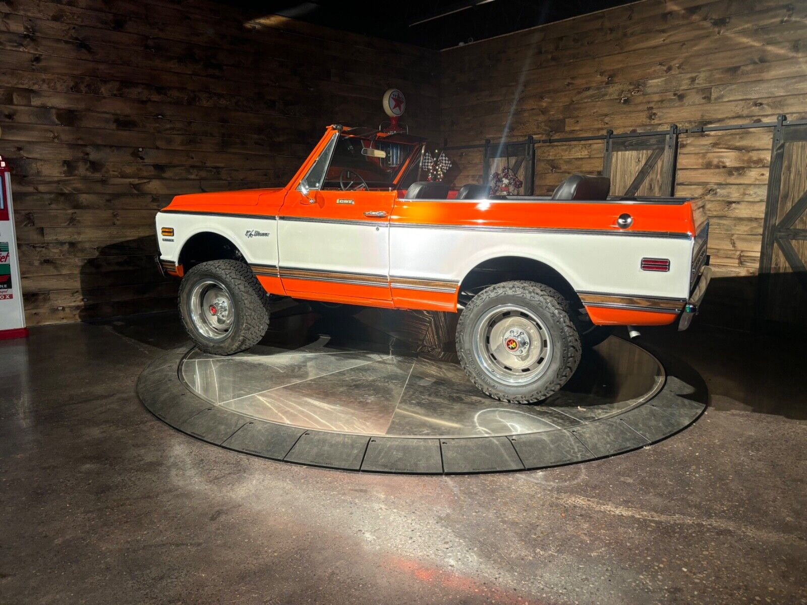 Chevrolet-Blazer-1970-Orange-Black-129-39