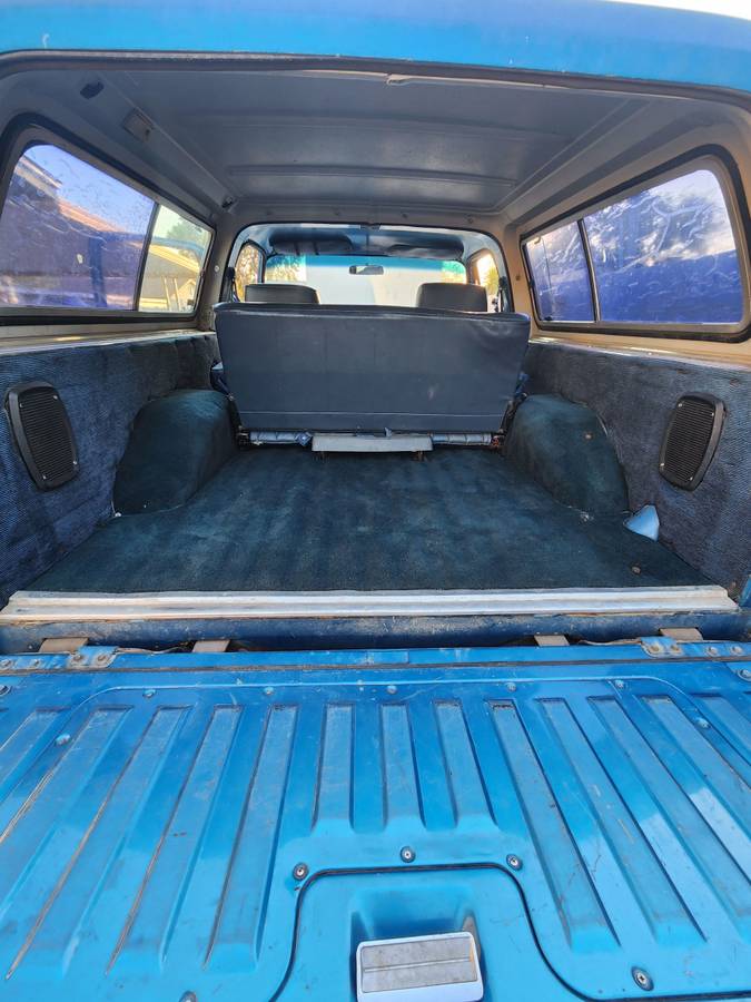 Chevrolet-Blazer-1985-blue-144841-12