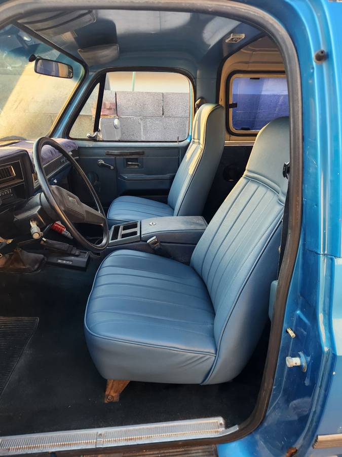 Chevrolet-Blazer-1985-blue-144841-5