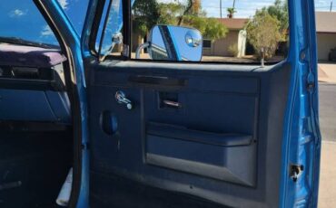 Chevrolet-Blazer-1985-blue-144841-6