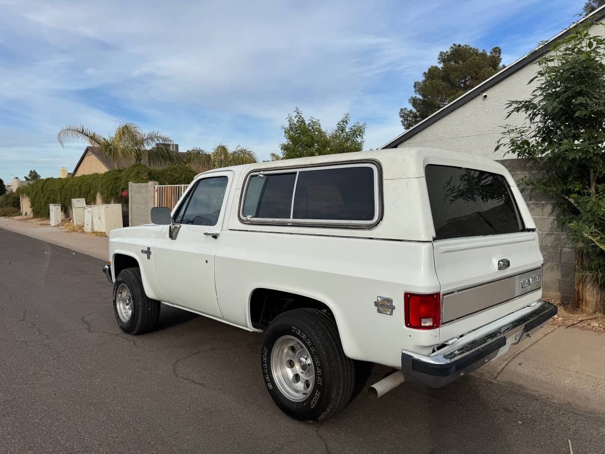 Chevrolet-Blazer-1986-193121-3