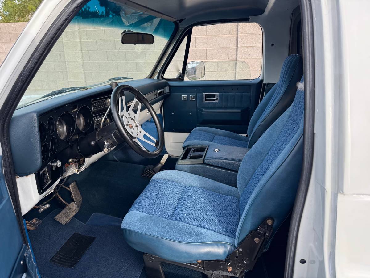 Chevrolet-Blazer-1986-193121-4