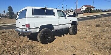 Chevrolet-Blazer-1988-White-39699-12