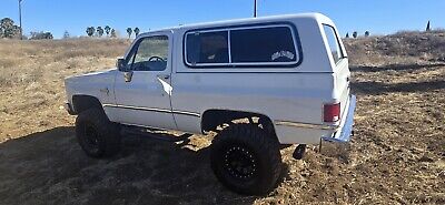 Chevrolet-Blazer-1988-White-39699-5