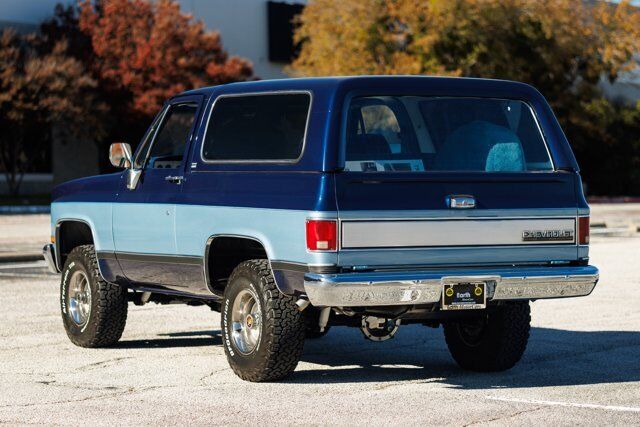 Chevrolet-Blazer-1989-Blue-Gray-17881-7