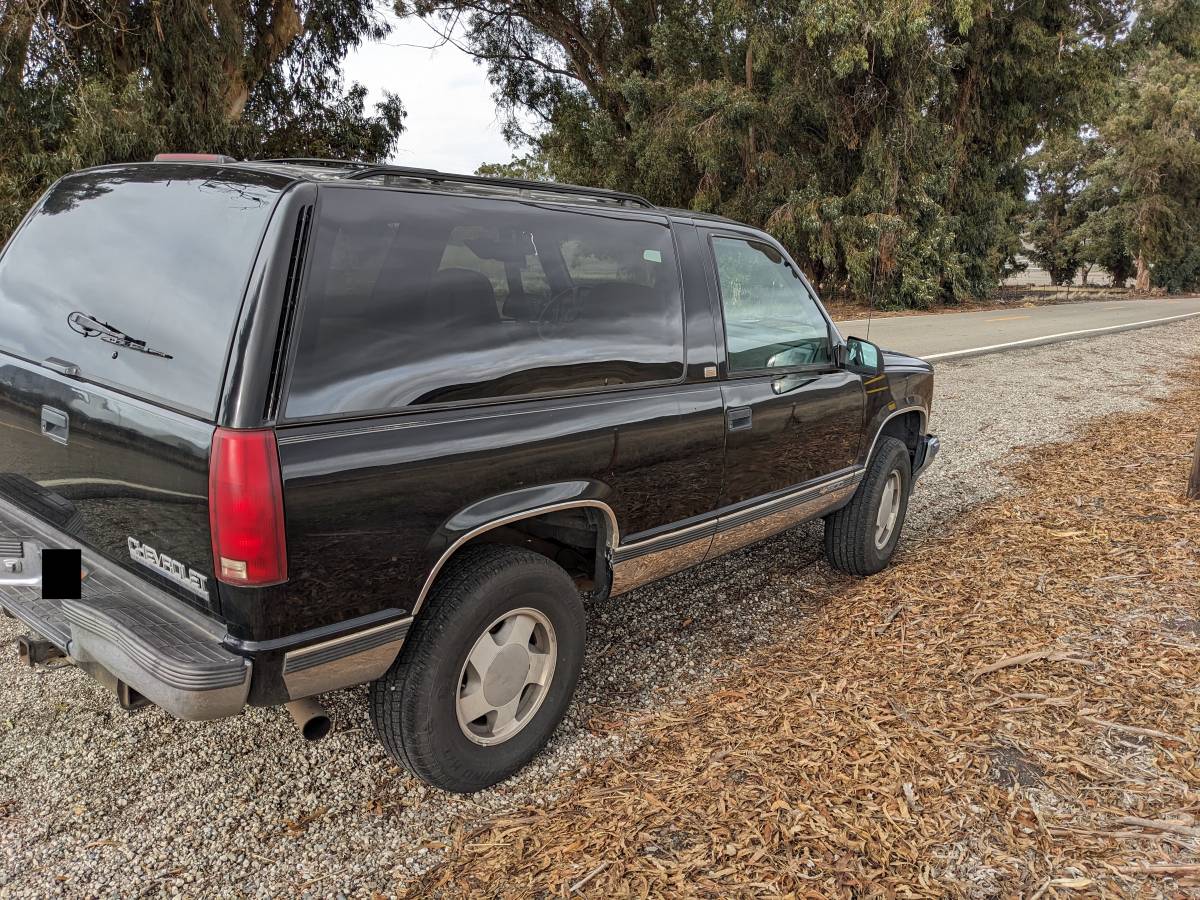 Chevrolet-Blazer-1994-black-347617-2