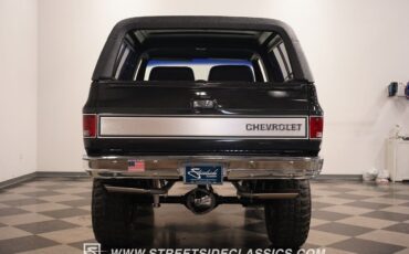 Chevrolet-Blazer-SUV-1977-Gray-Black-0-13