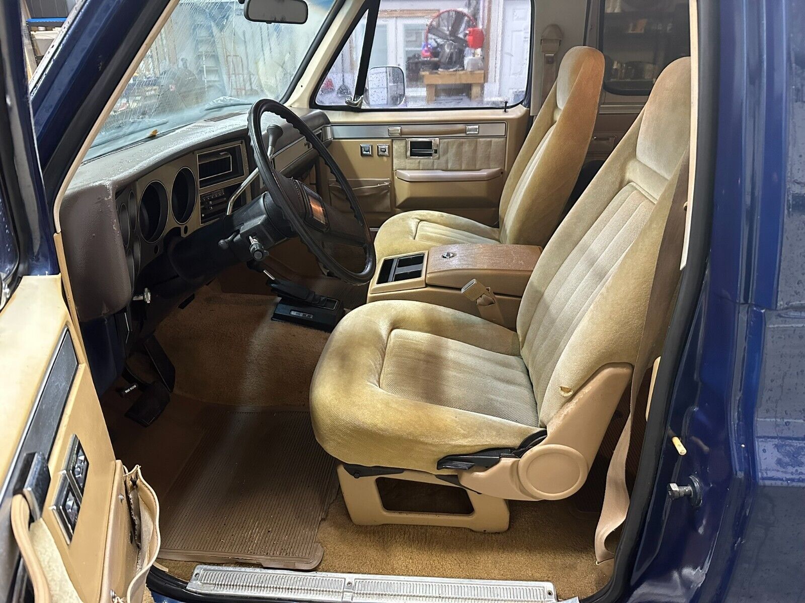 Chevrolet-Blazer-SUV-1986-Blue-Tan-220477-14