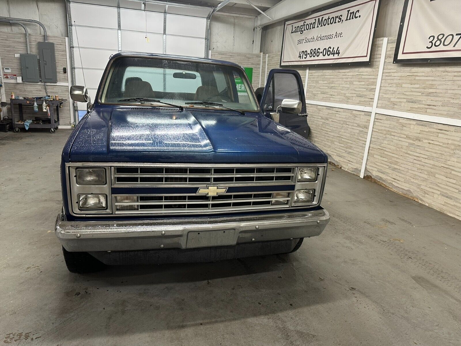 Chevrolet-Blazer-SUV-1986-Blue-Tan-220477-2