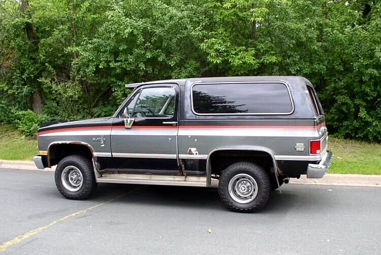 Chevrolet-Blazer-SUV-1986-Silvergrey-Gray-86906-3