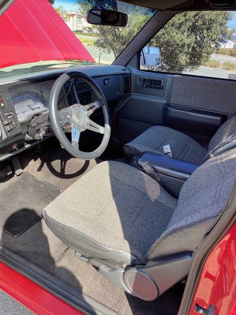 Chevrolet-Blazer-s-10-1987-45866-8