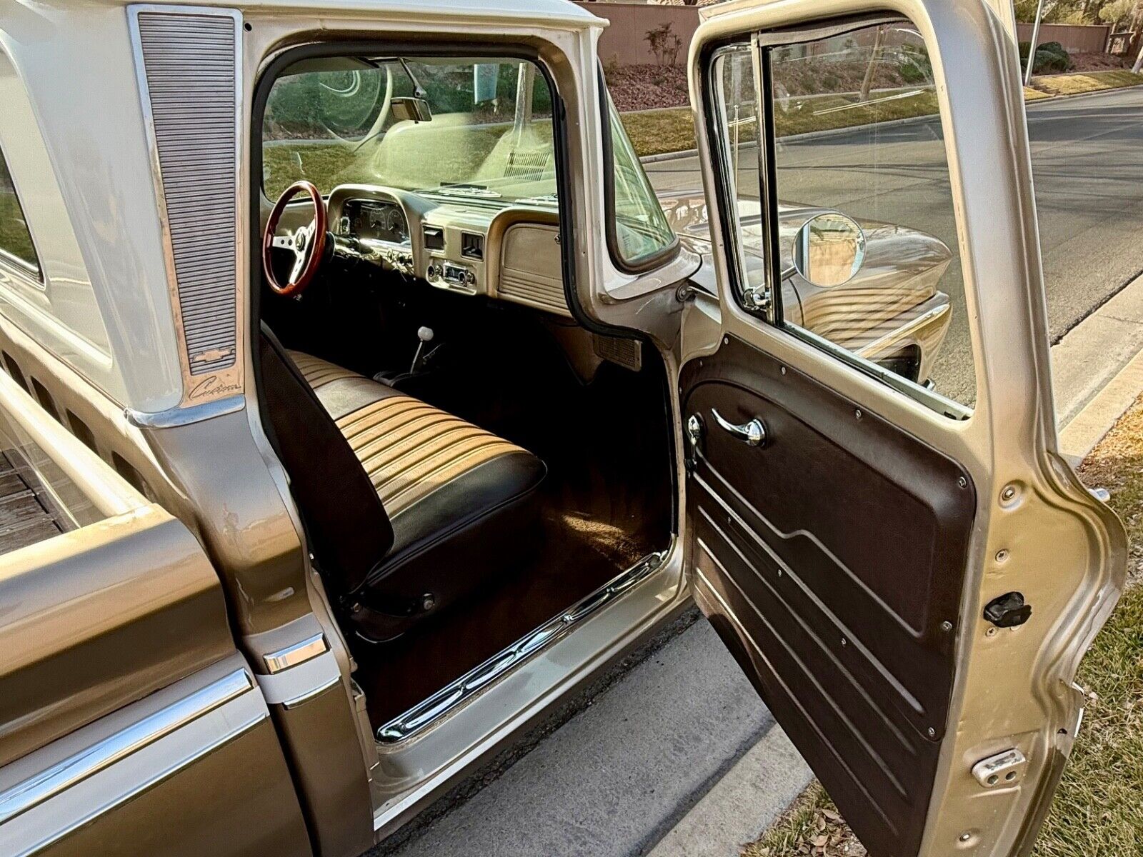 Chevrolet-C-10-1960-Bronze-Brown-69-16