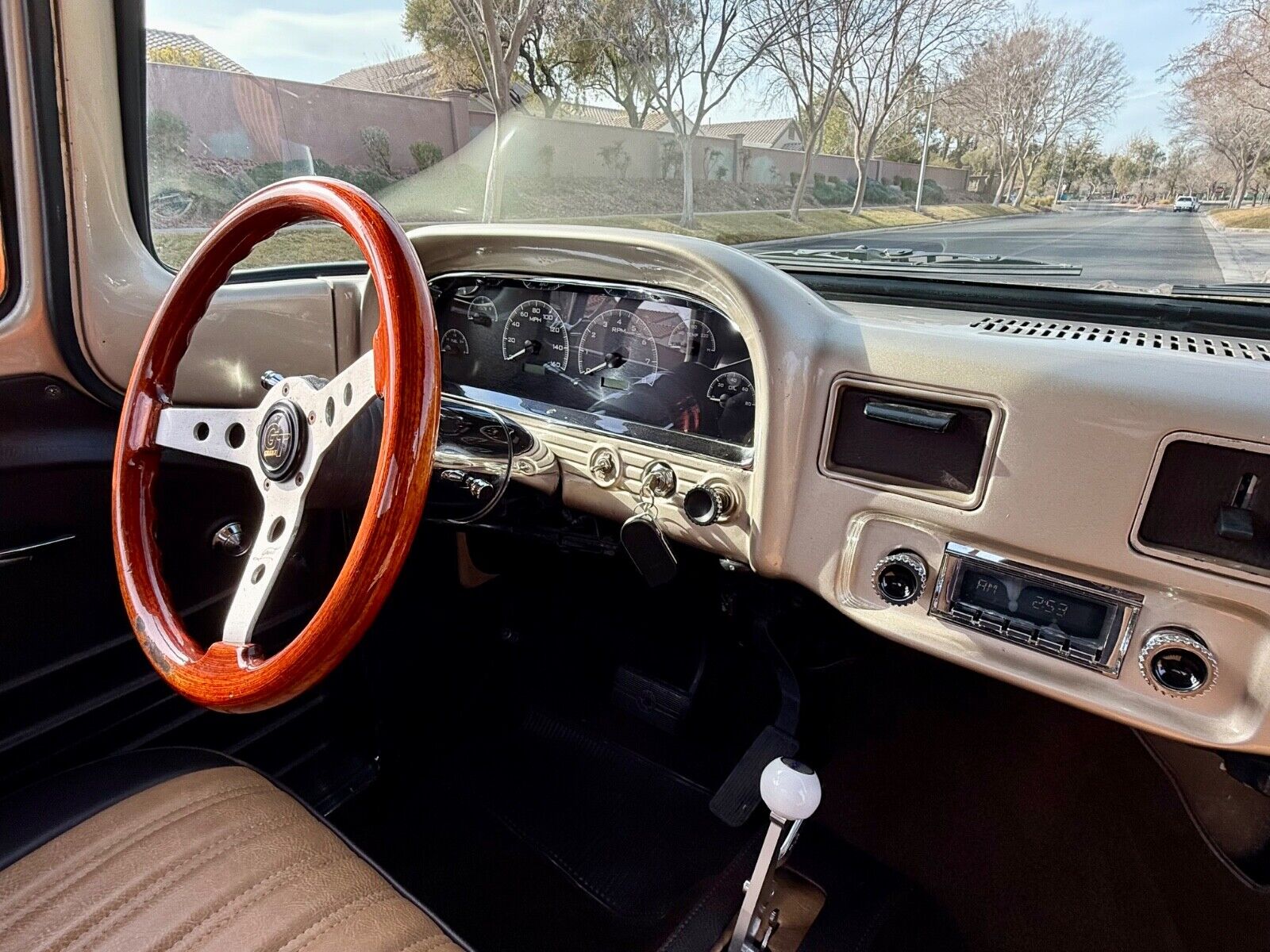 Chevrolet-C-10-1960-Bronze-Brown-69-8