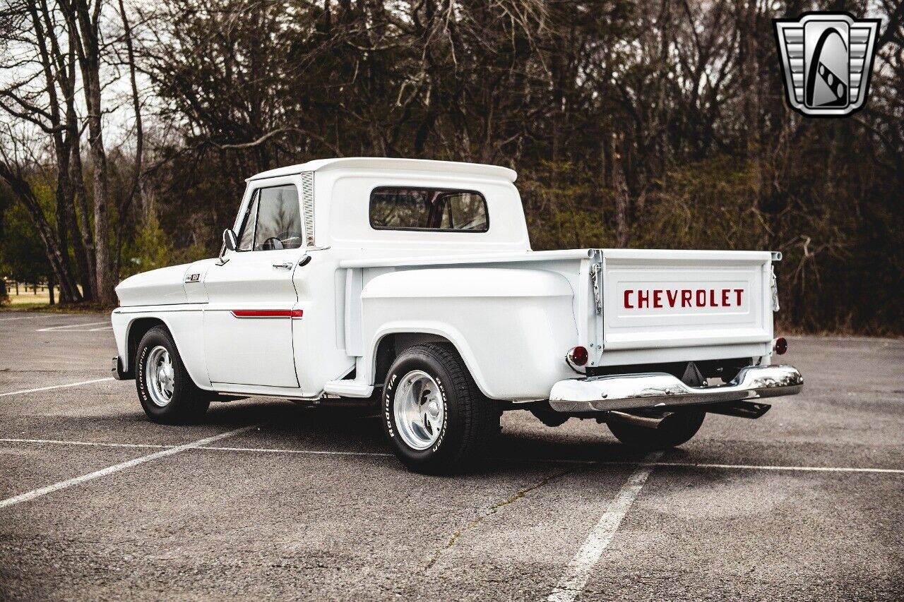 Chevrolet-C-10-1965-White-Red-50414-4