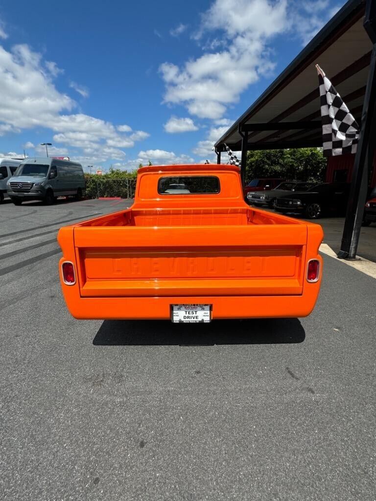 Chevrolet-C-10-1966-Orange-Tan-16853-4