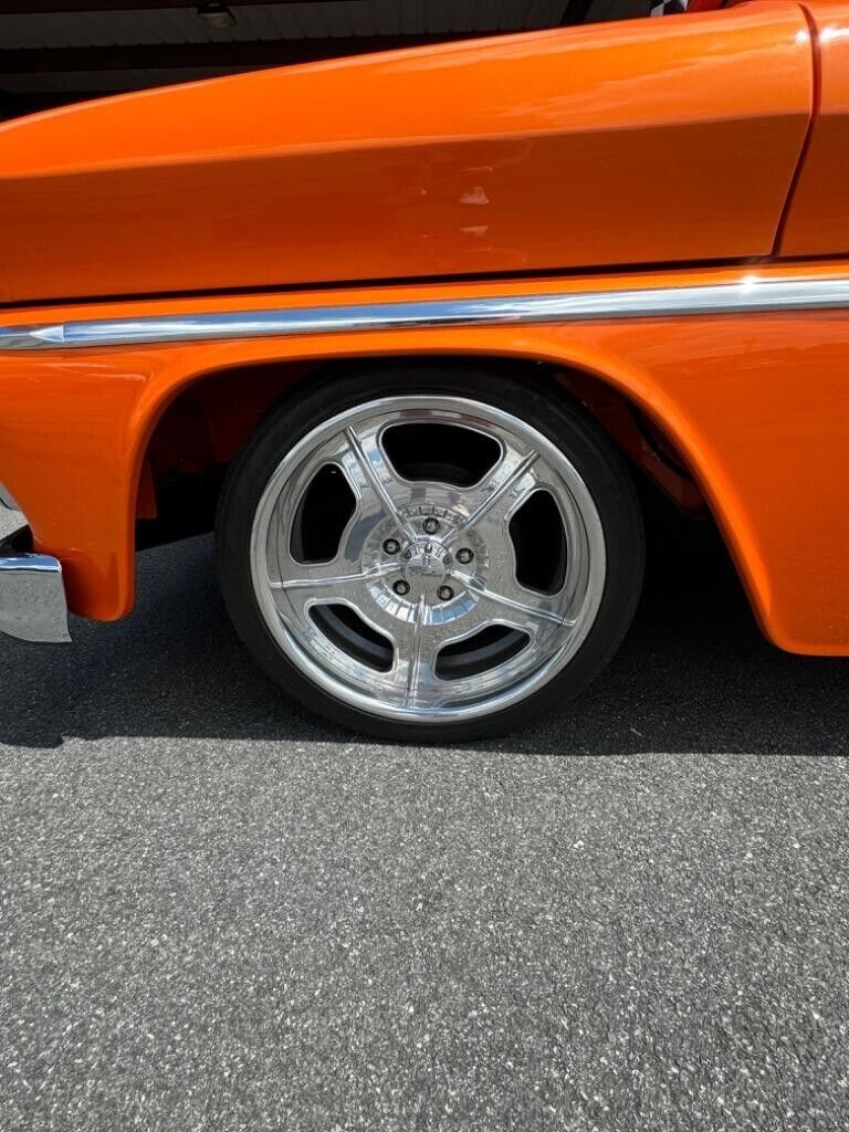 Chevrolet-C-10-1966-Orange-Tan-16853-6