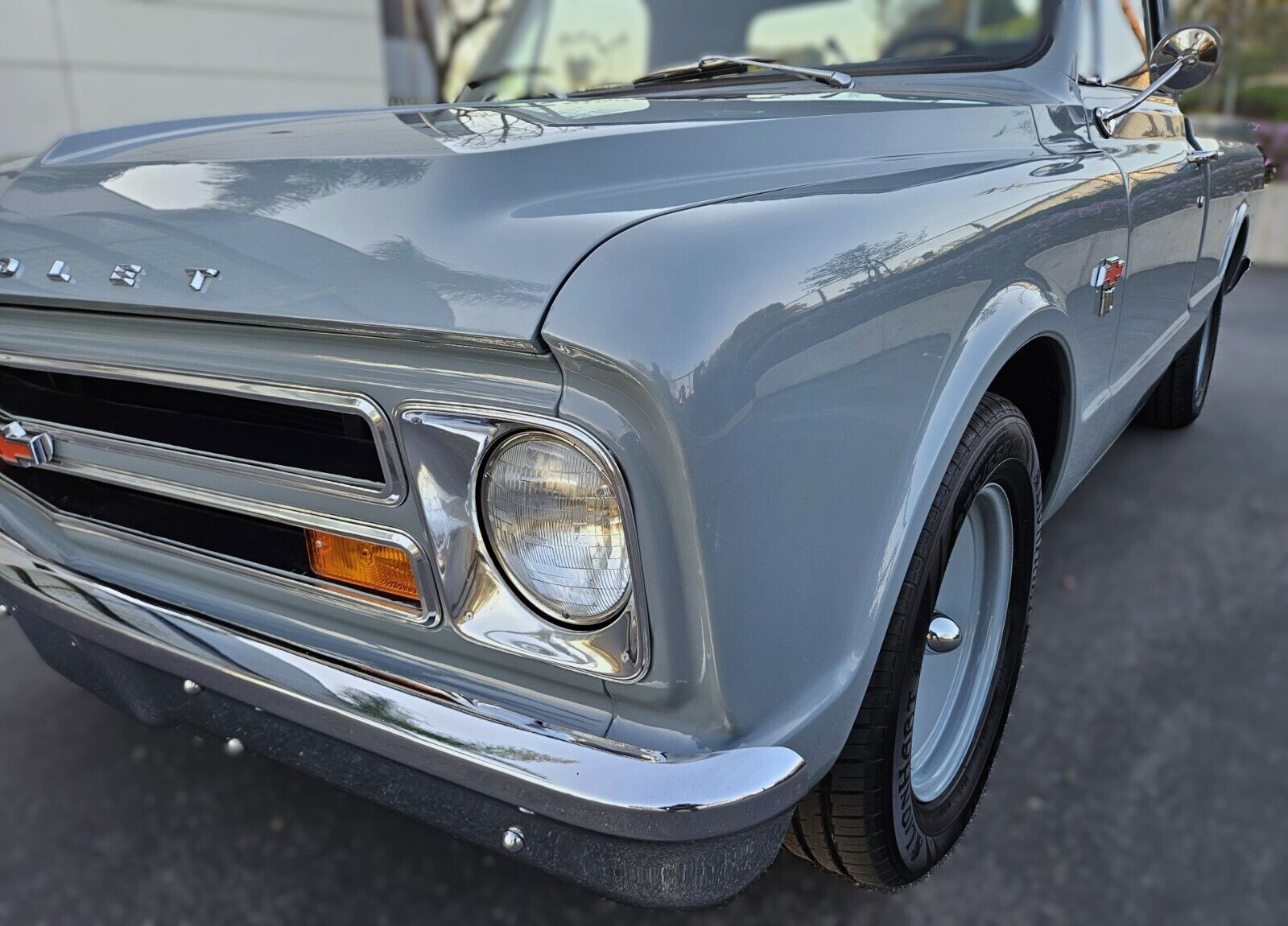 Chevrolet-C-10-1967-Gray-Black-97496-1