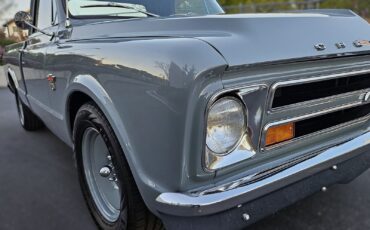 Chevrolet-C-10-1967-Gray-Black-97496-3