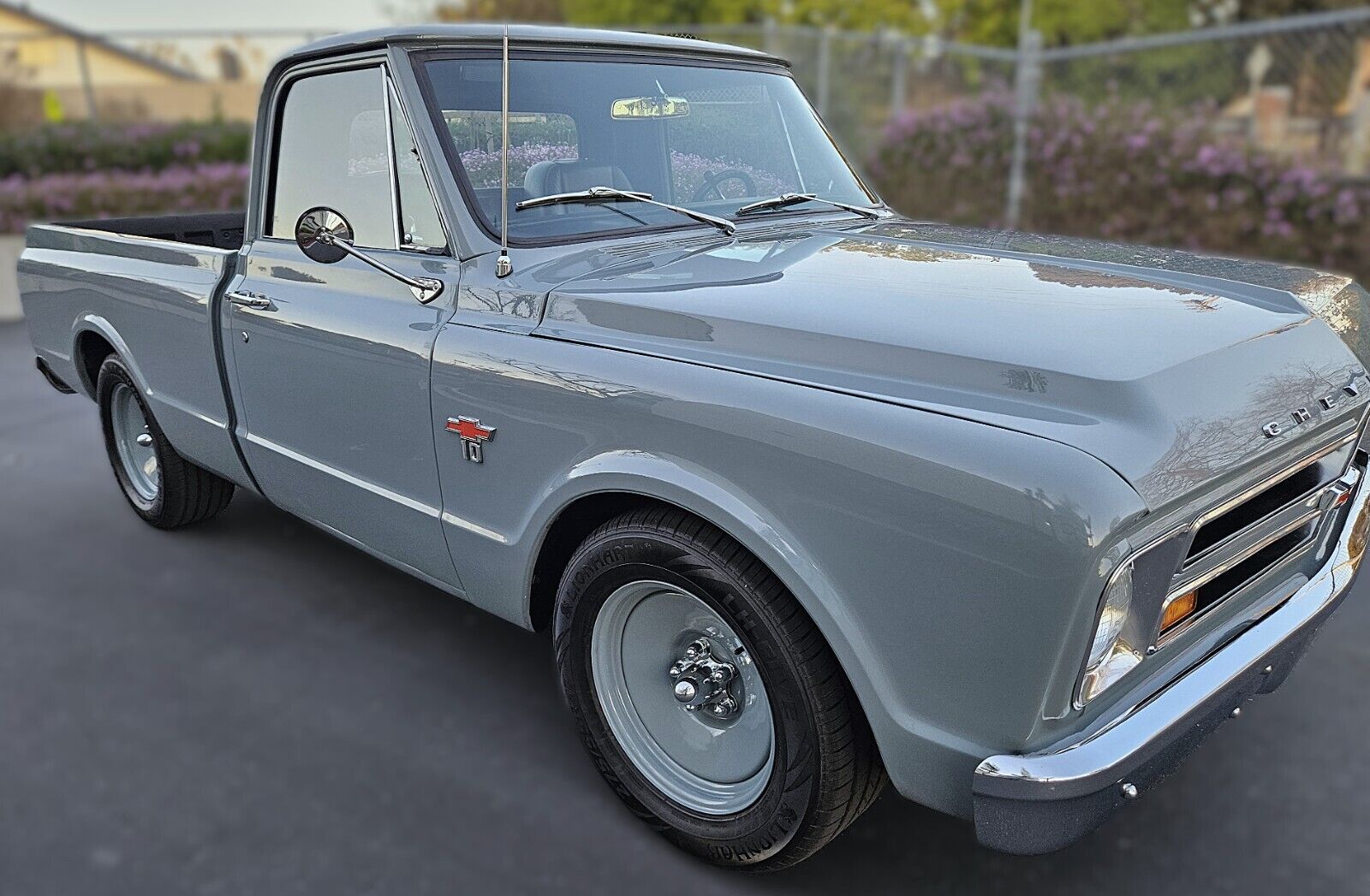 Chevrolet-C-10-1967-Gray-Black-97496-4