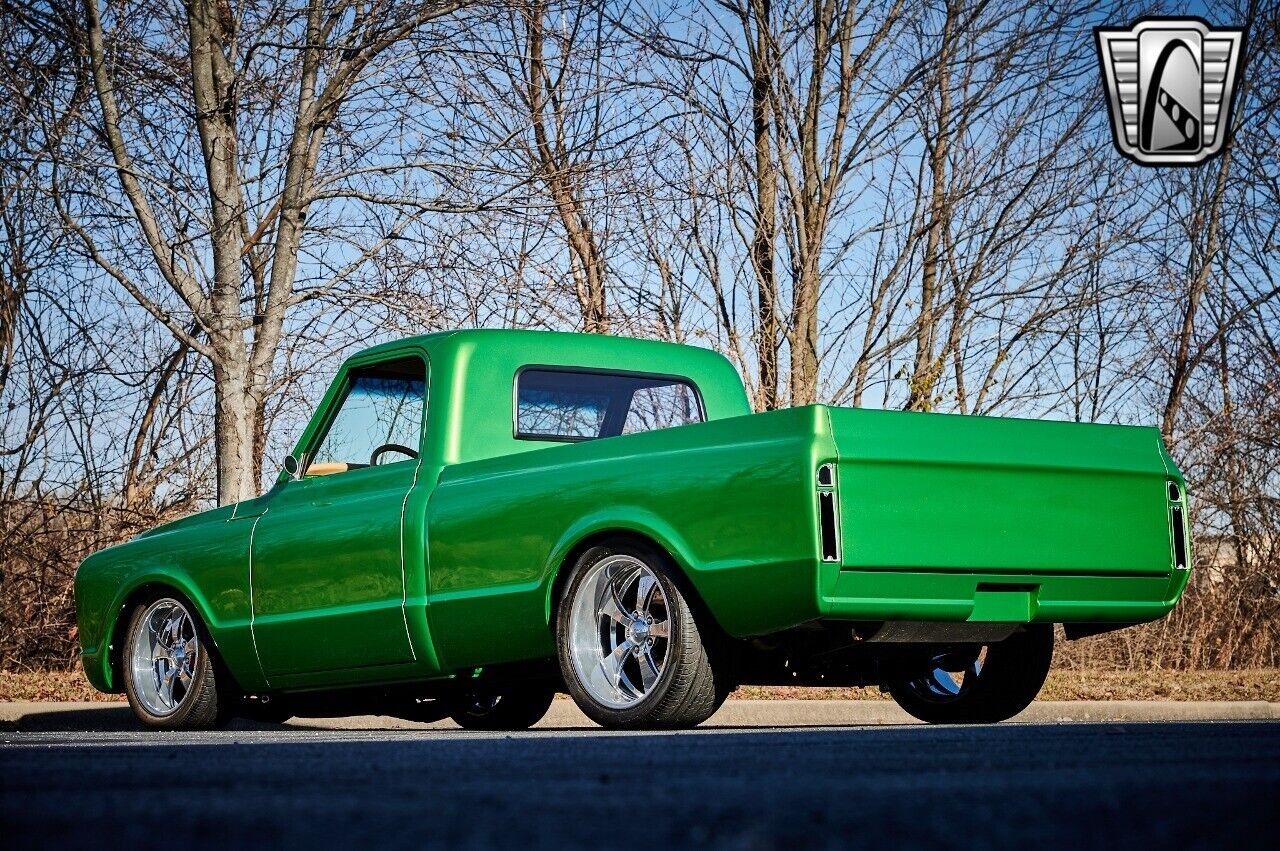 Chevrolet-C-10-1967-Green-Tan-51-4