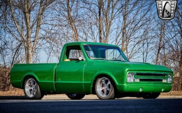 Chevrolet-C-10-1967-Green-Tan-51-8