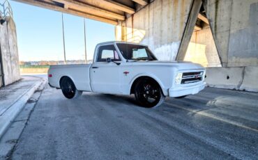 Chevrolet-C-10-1967-White-Black-4023-1