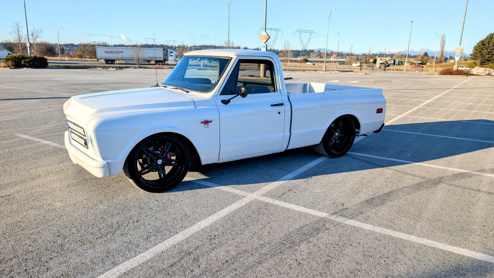 Chevrolet-C-10-1967-White-Black-4023-11