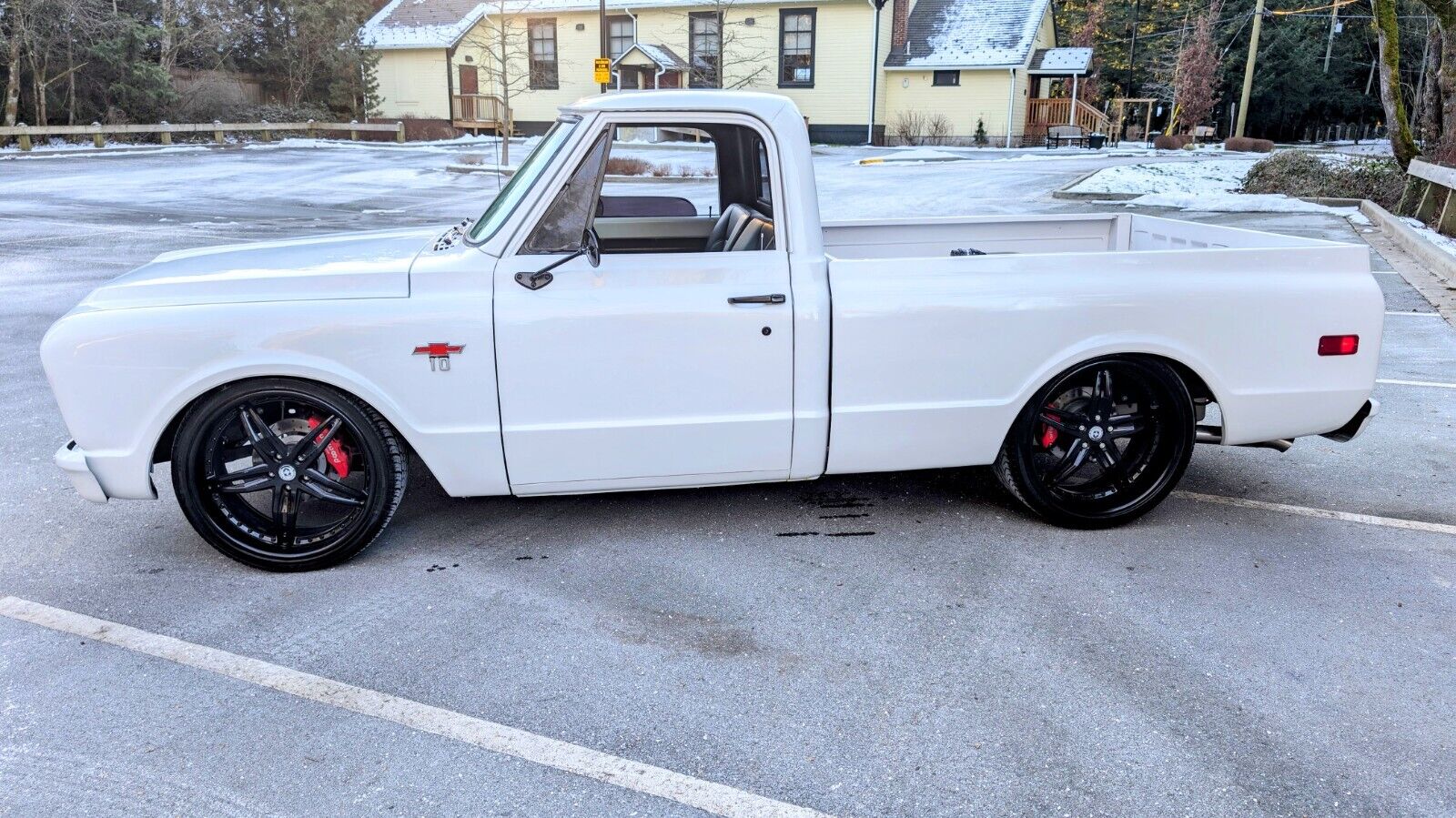 Chevrolet-C-10-1967-White-Black-4023-30