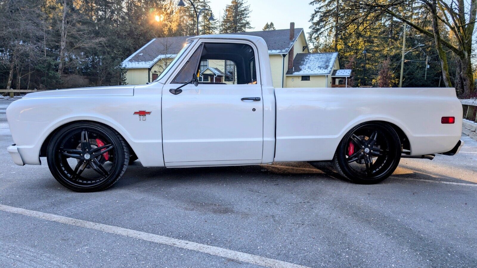 Chevrolet-C-10-1967-White-Black-4023-37