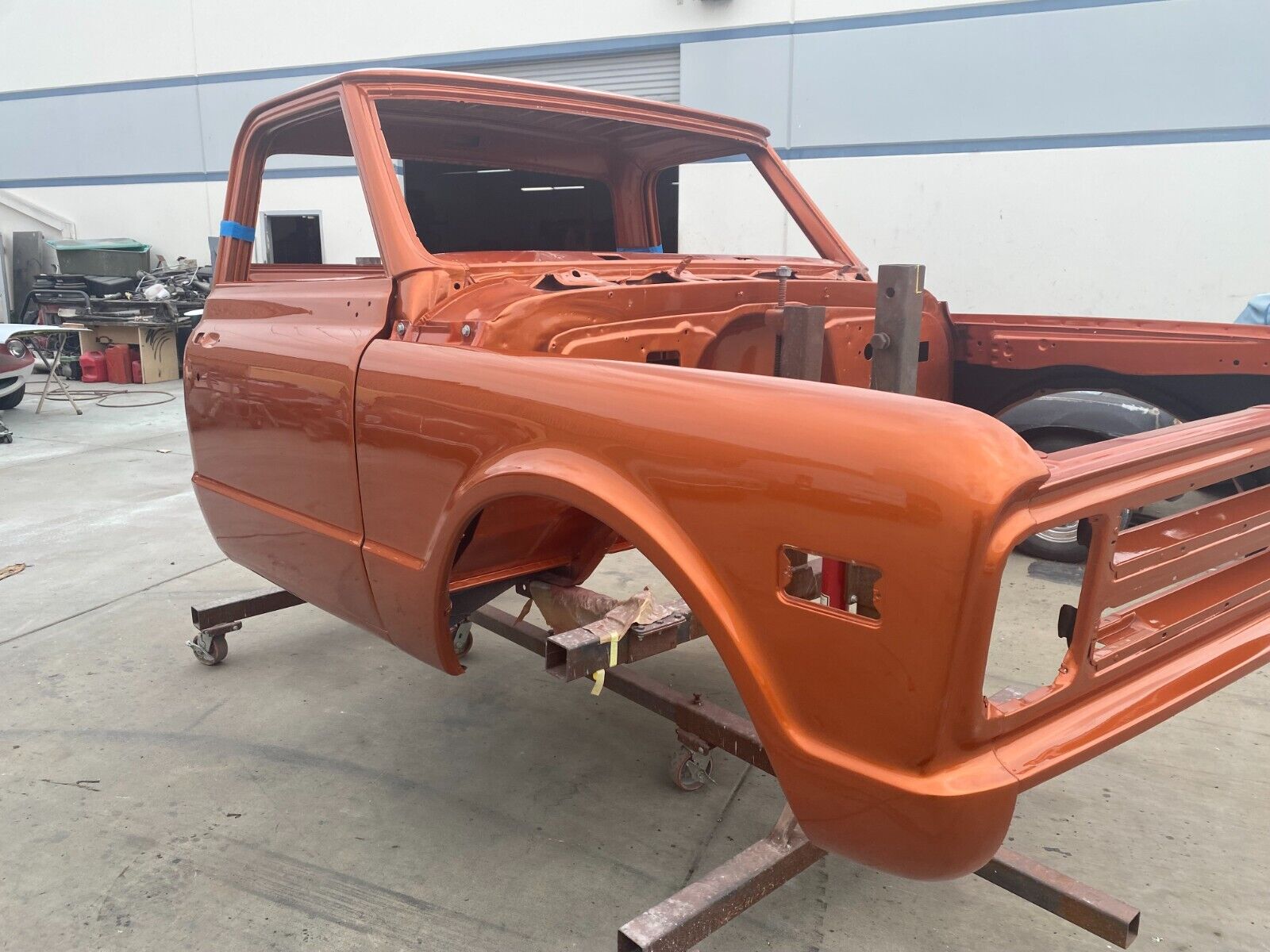 Chevrolet-C-10-1968-Orange-Black-322-23