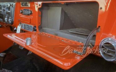 Chevrolet-C-10-1969-Orange-Black-2-5