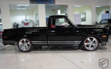 Chevrolet-C-10-1970-Black-Red-0-1