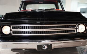 Chevrolet-C-10-1970-Black-Red-0-11