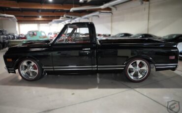 Chevrolet-C-10-1970-Black-Red-0-6