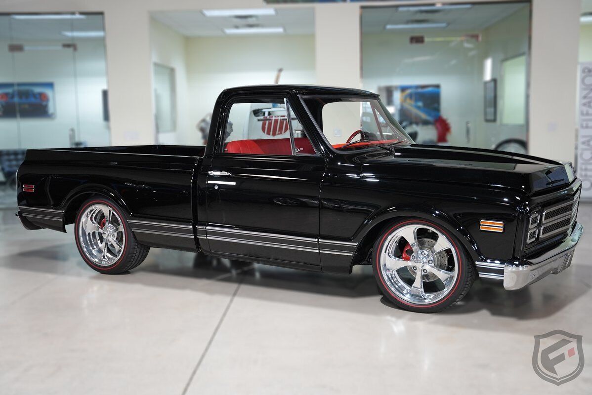 Chevrolet C-10  year1}