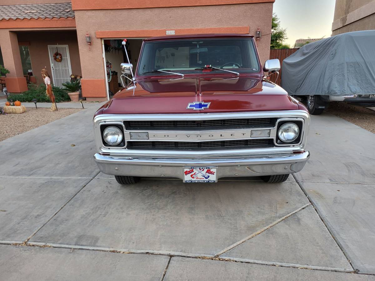 Chevrolet-C-10-1970-custom-158258-2