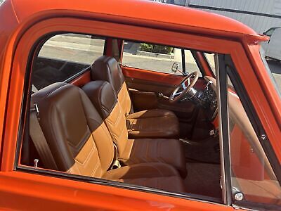 Chevrolet-C-10-1972-Orange-51499-15