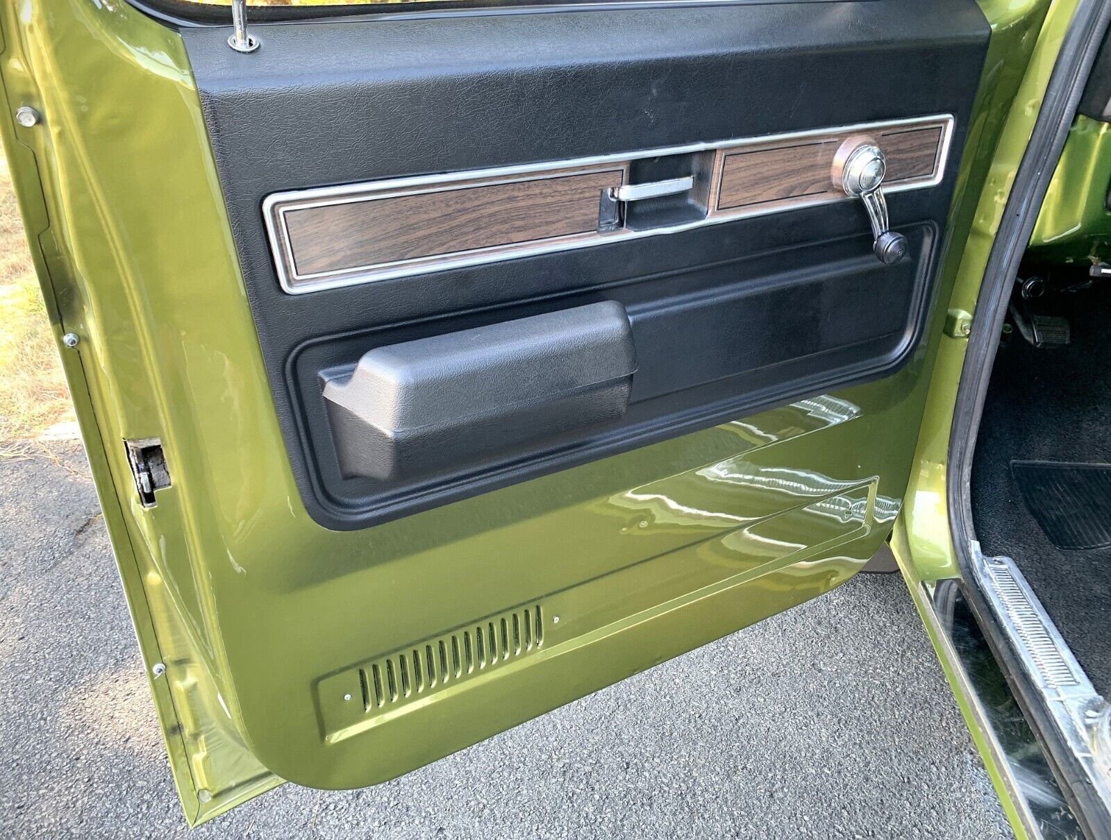 Chevrolet-C-10-1973-LIME-GREEN-AVOCADO-59551-18